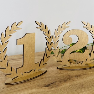 Set numere pentru masă 1-10 , Accesorii nuntă, Materiale decor pentru nuntă, Decorațiuni pentru masa de nuntă , Prelucrarea lemnului, Fie că organizezi o nuntă, un botez sau o petrecere deosebită, aceste numere de masă din lemn sunt ..., ARTYNOS