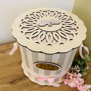 Cutie trusou botez, Jucării și echipamente pentru copii, Daruri de botez, Prelucrarea lemnului, Această cutie elegantă este alegerea perfectă pentru un moment atât de special cum este botezul. Re..., ARTYNOS