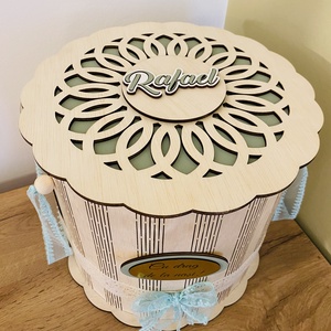 Cutie trusou botez, Jucării și echipamente pentru copii, Daruri de botez, Prelucrarea lemnului, Această cutie elegantă este alegerea perfectă pentru un moment atât de special cum este botezul. Re..., ARTYNOS