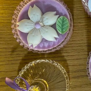 Lumânare parfumată Flower power 65g - Artynos.ro