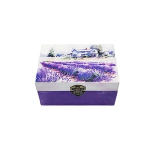 Cutie lemn design cu lavanda, decorata manual, unicat - Artynos.ro