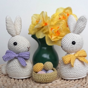 Decorațiune pentru Paște croșetată manual, Casă & Stil de viață, Accesorii pentru decorat casa, Decorațiuni de masă și decorațiuni pentru rafturi , Decorațiuni de masă, Croșetat, O variantă inedită de decorațiune de Paște care poate accentua cu succes frumusețea unui buchet de ..., ARTYNOS
