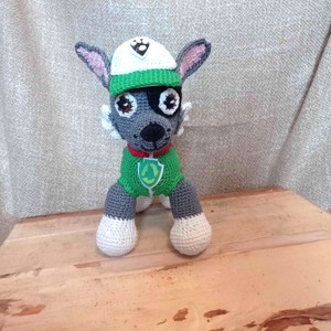 Paw Patrol-Rocky figură croșetată - Artynos.ro