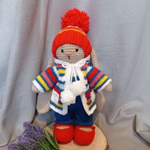 Dress up iepuraș amigurumi - Artynos.ro